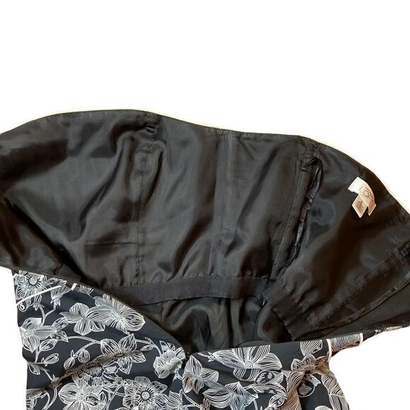 Loft Black And White Strapless Floral Dress, Size 6 - Picture 8 of 8